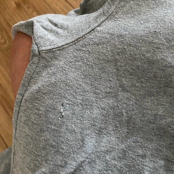 Victoria Secret’s PINK Gray 3/4 Sleeve T-Shirt Medium - Picture 9 of 9